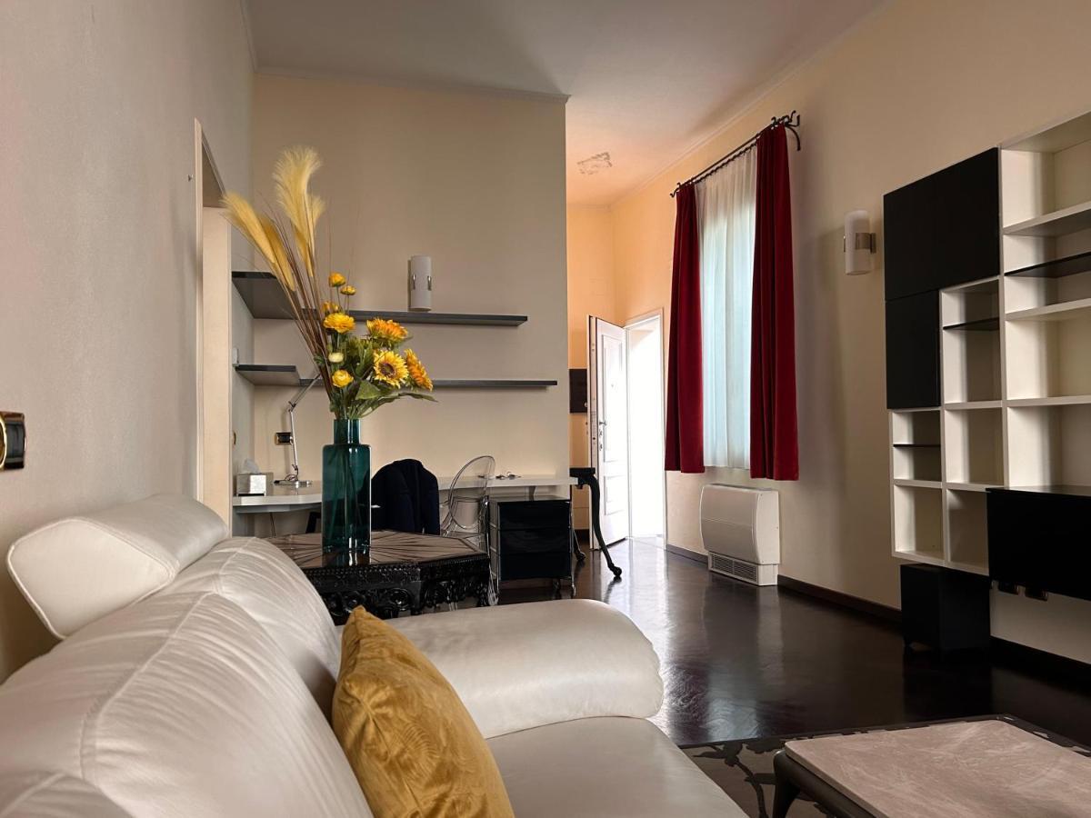 Piazza Maggiore Luxury Apartment Bologna Exterior photo